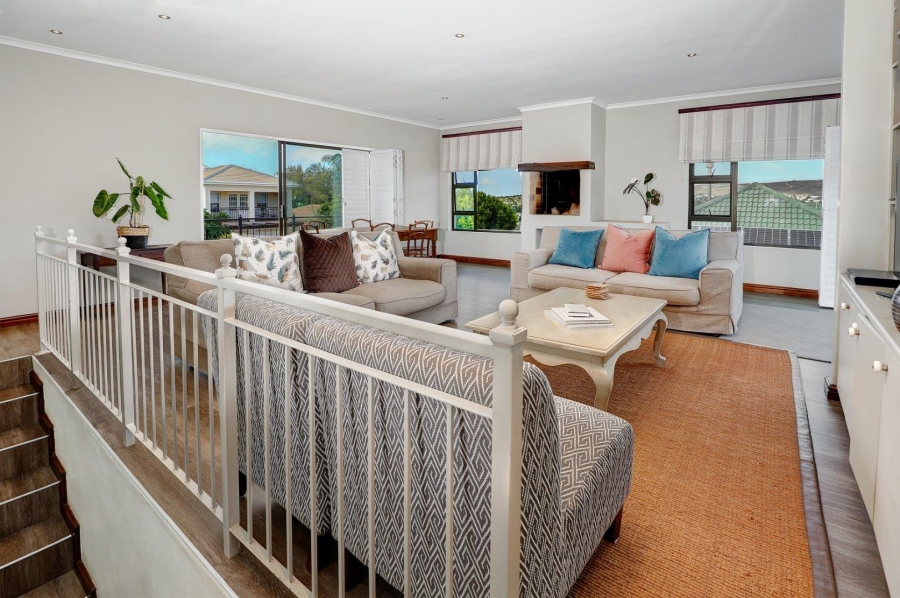 5 Bedroom Property for Sale in Van Riebeeckshof Western Cape